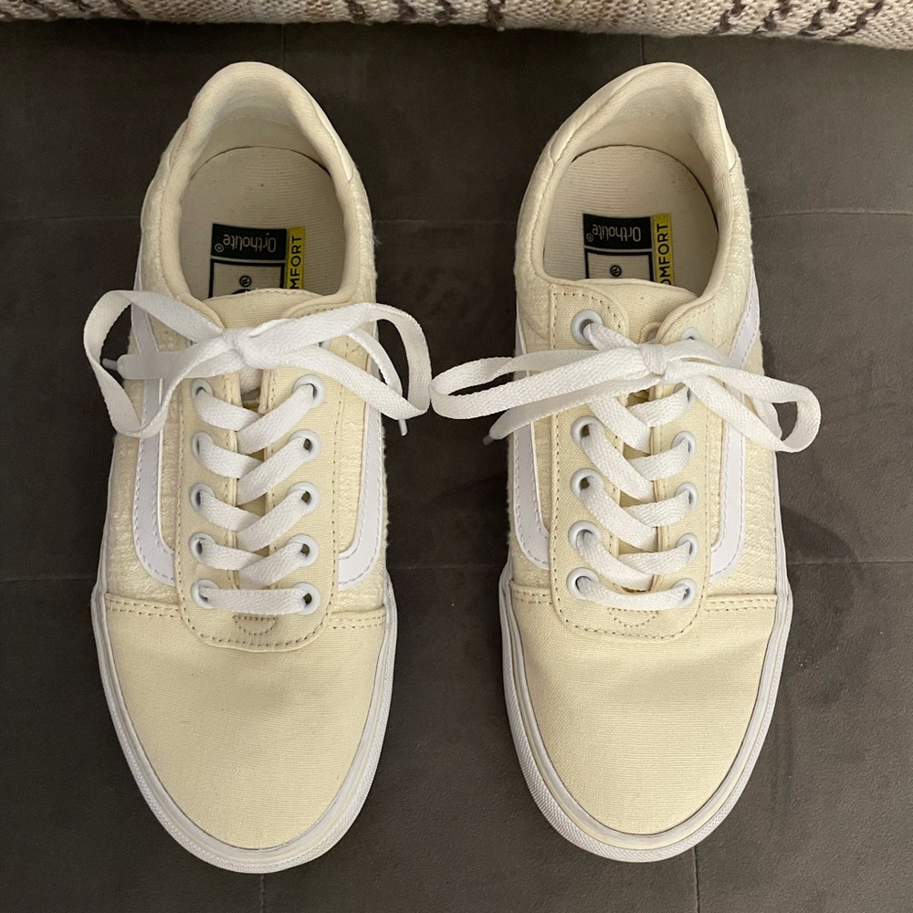 VANS Sneakers - Ward Lo Deluxe Comfort Ortholite